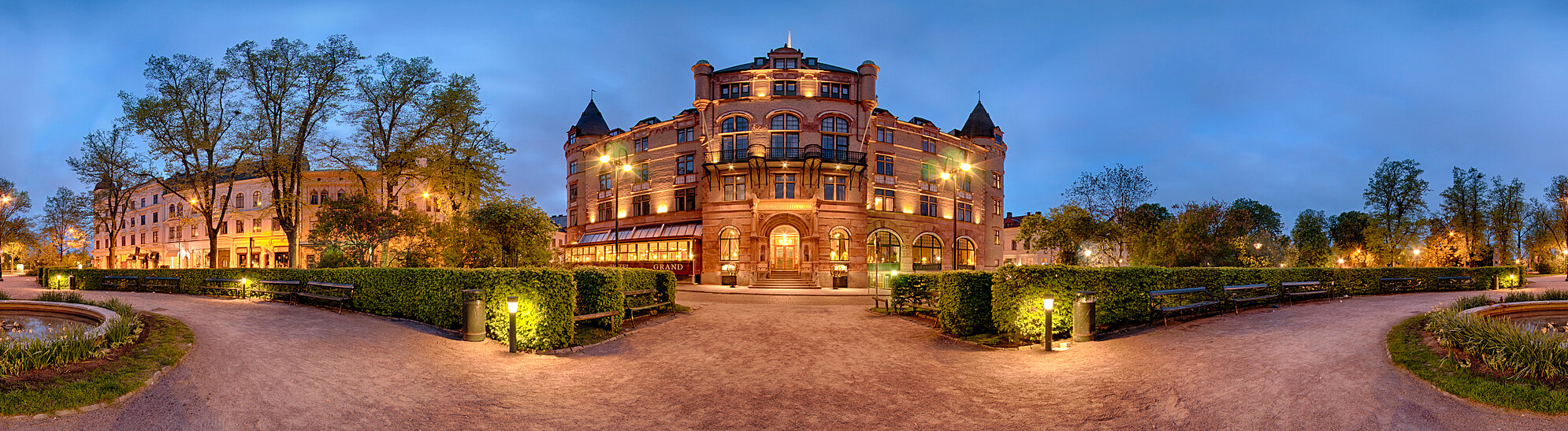Grand Hotel